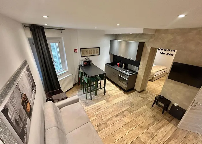 Leonardo Duplex Apartment